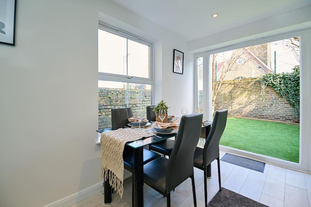 Fabulous 3 Bed Nw London Apartment With Private Garden Eksteriør billede