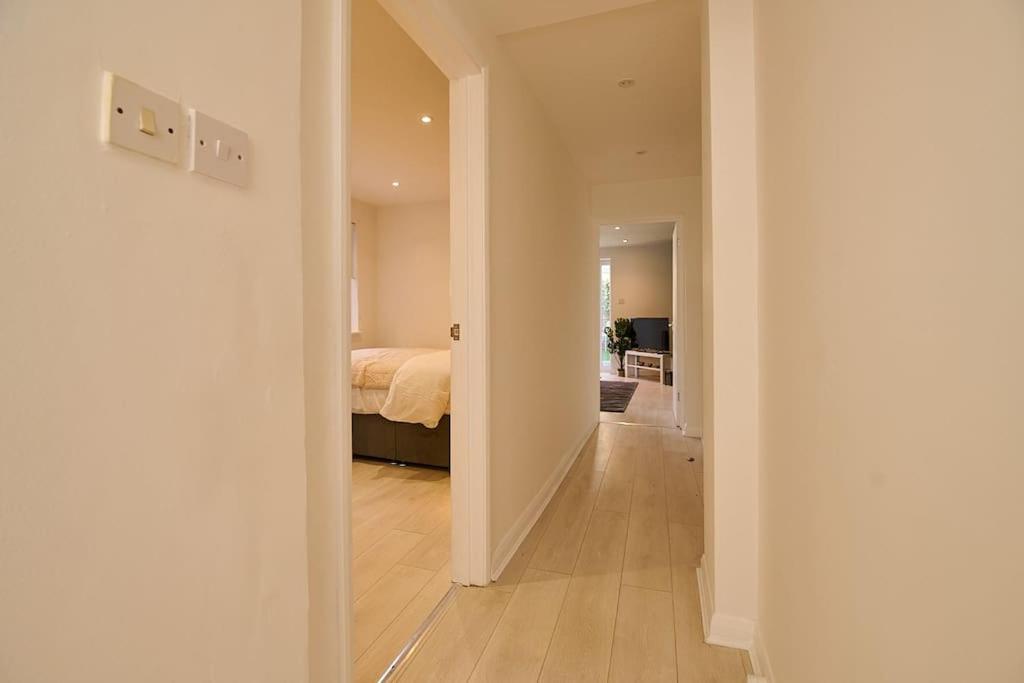 Fabulous 3 Bed Nw London Apartment With Private Garden Eksteriør billede