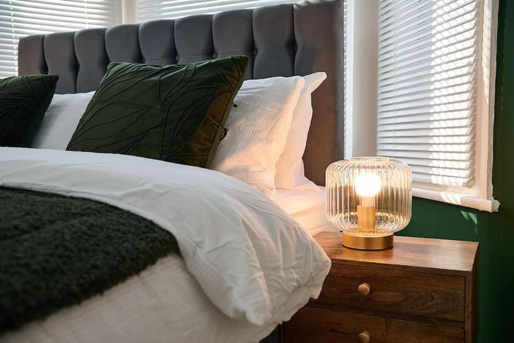 Fabulous 3 Bed Nw London Apartment With Private Garden Eksteriør billede