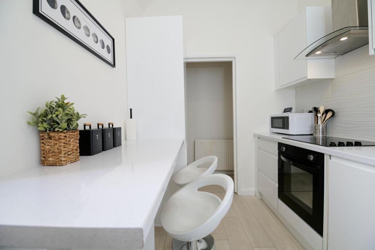 Fabulous 3 Bed Nw London Apartment With Private Garden Eksteriør billede